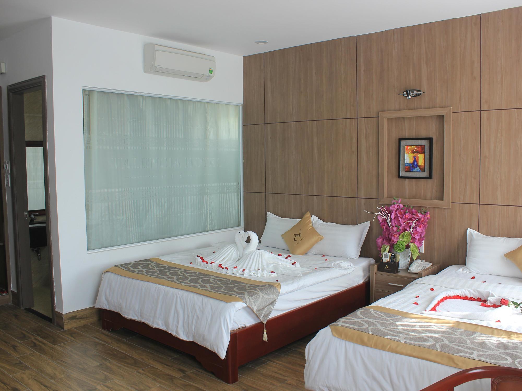 Valencia Da Nang Beach Hotel Esterno foto