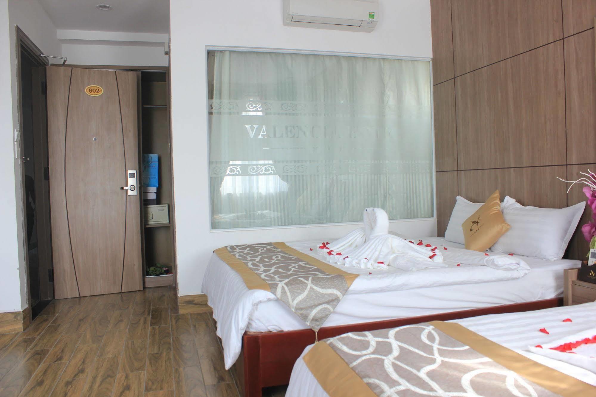 Valencia Da Nang Beach Hotel Esterno foto