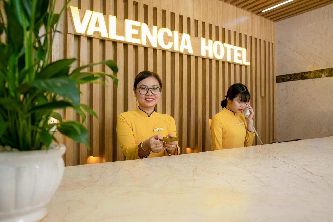 Valencia Da Nang Beach Hotel Esterno foto